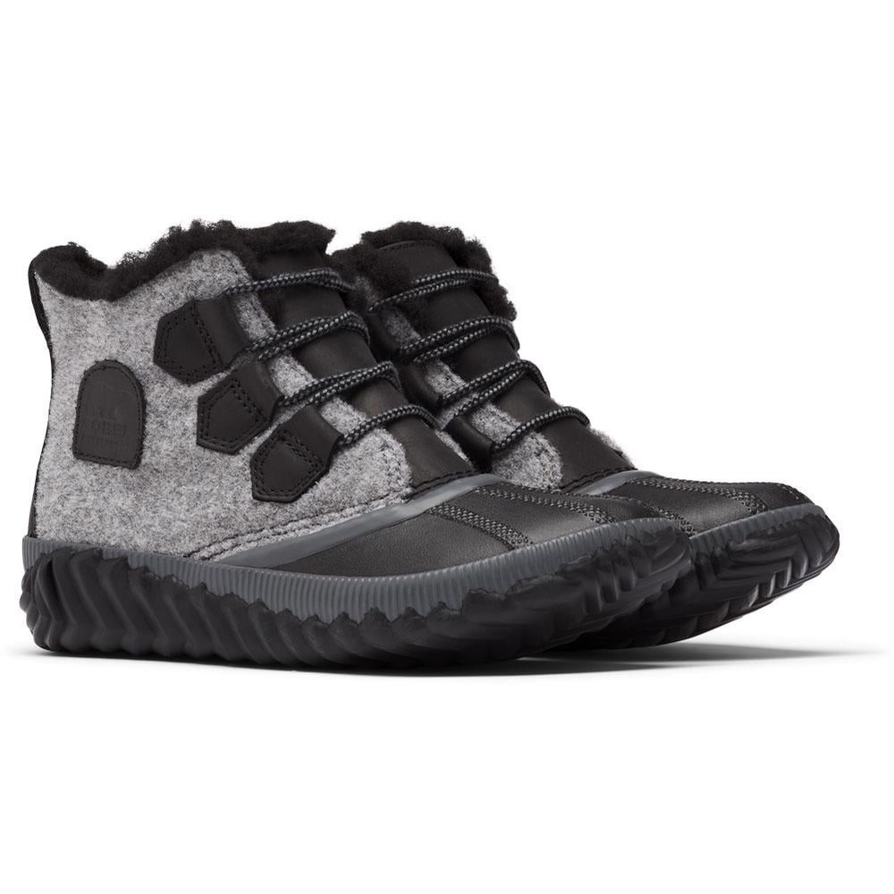 Sorel women’s out ‘n about waterproof Duck Black and Gray Winter Boots